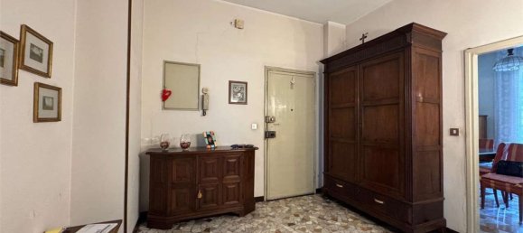 5-Zimmer Wohnung in Novara, Italy, Nr. 206872 3