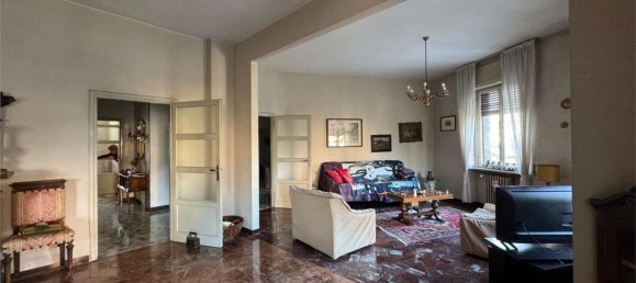 5-Zimmer Wohnung in Novara, Italy, Nr. 206872 10