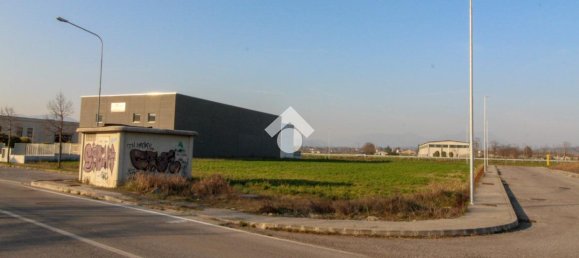 17000m² Land in Padua, Italy No. 67141 11