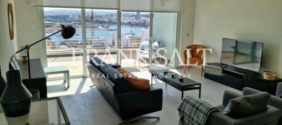 2 chambres Penthouse à Sliema, Malta No. 9577 2