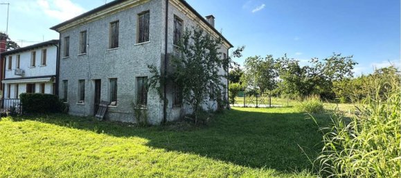 8 rooms House in Treviso, Italy No. 308026 15