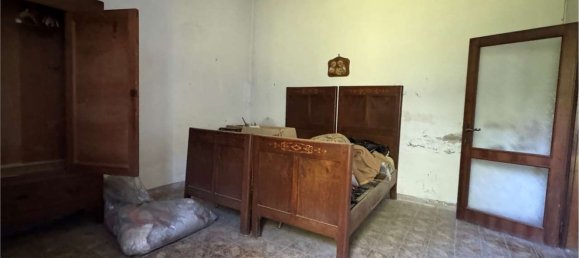 8 rooms House in Treviso, Italy No. 308026 7