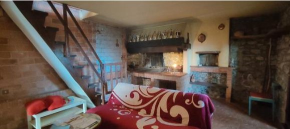 4 bedrooms House in Massarosa, Italy No. 252786 2