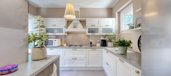 2 Schlafzimmer Villa in Brovello-Carpugnino, Italy, Nr. 61259 5