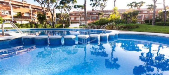 Таунхаус с 6 спальнями в Гава, Испания № 12808 2