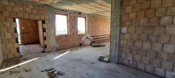 6 rooms Villa in Monteprandone, Italy No. 83150 24