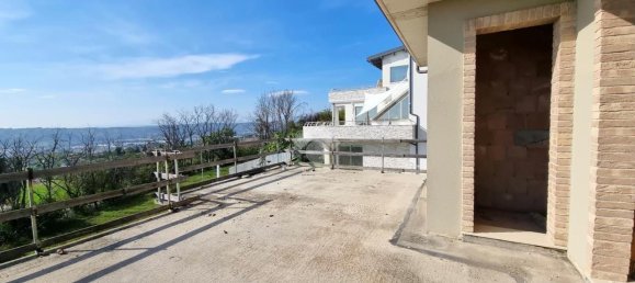 6 rooms Villa in Monteprandone, Italy No. 83150 19