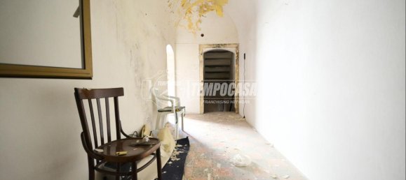 Casa de 3 habitaciónes en Gioia del Colle, Italy No. 74789 18