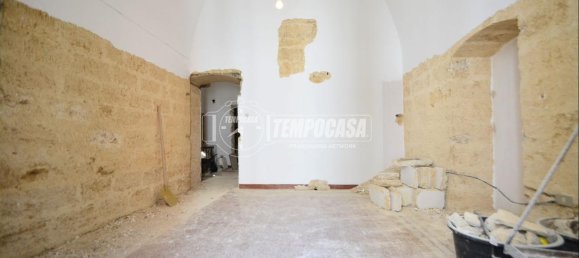 Casa de 3 habitaciónes en Gioia del Colle, Italy No. 74789 4