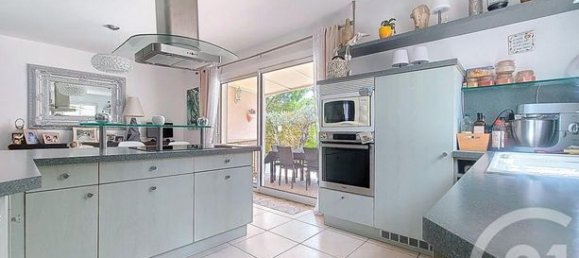 3 bedrooms Villa in Draguignan, France No. 287038 10