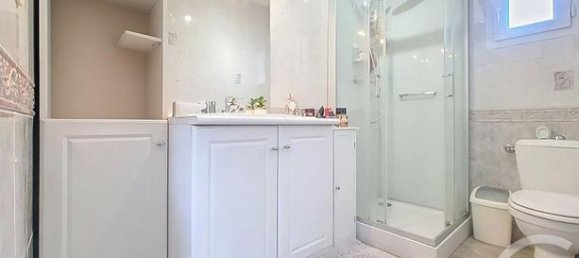 3 bedrooms Villa in Draguignan, France No. 287038 13