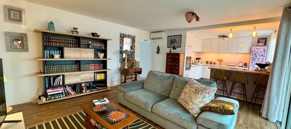 3 bedrooms House in Landunvez, France No. 207210 5