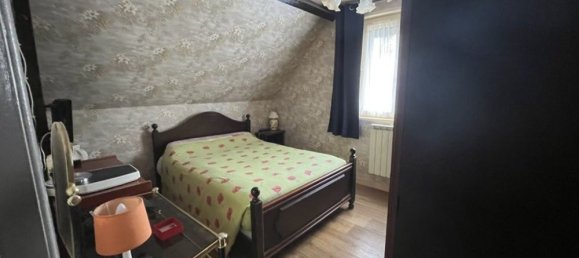 3 bedrooms House in Puy-de-Dome, France No. 283455 4