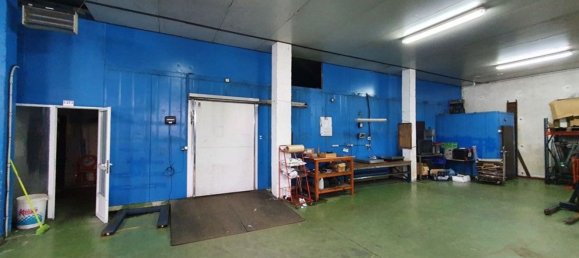 310m² Warehouse in A Coruna, Spain No. 46157 12