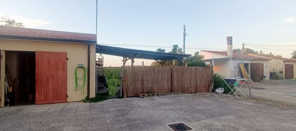 6 bedrooms House in Ferrara, Italy No. 360175 21