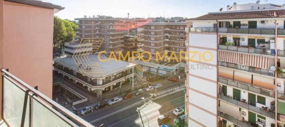 2 bedrooms Apartment in Rome, Italy No. 330903 2