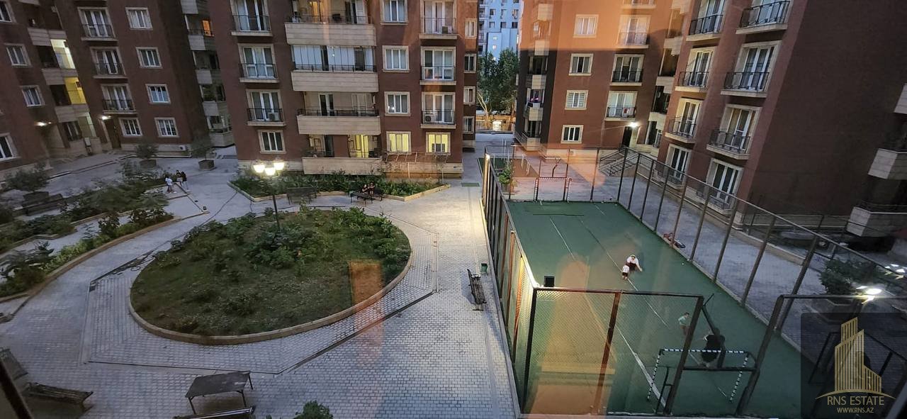 5 غرف نوم شقة في Nasimi, Azerbaijan رقم 1270