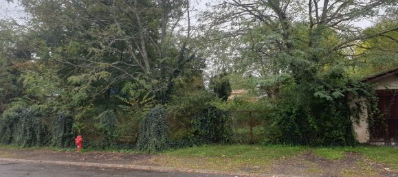 Land in Roquefort, France No. 340611 2