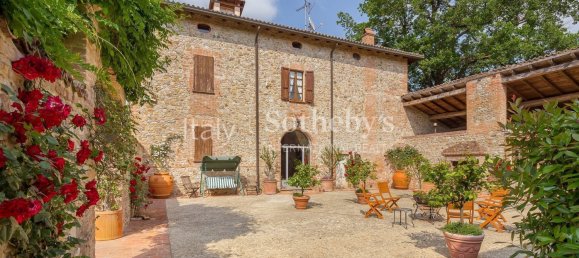 10 bedrooms House in Agazzano, Italy No. 8489 42