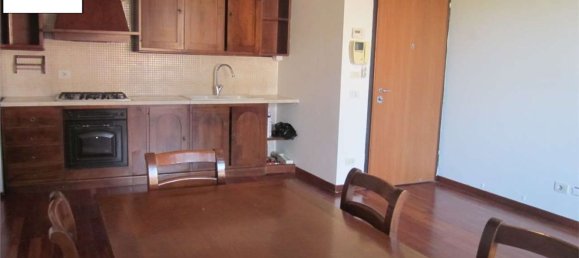 4 bedrooms Apartment in Salzano, Italy No. 363704 4