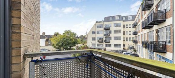 2 bedrooms Apartment in London, United Kingdom No. 7265 7