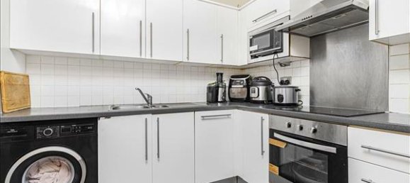 2 bedrooms Apartment in London, United Kingdom No. 7265 11