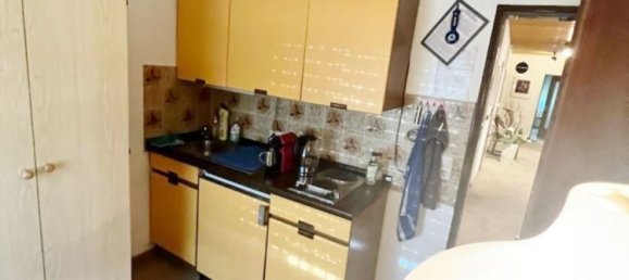 8غرفة عقار تجاري في Roth, Germany رقم 211003 22