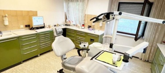 8غرفة عقار تجاري في Roth, Germany رقم 211003 15