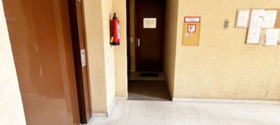 8غرفة عقار تجاري في Roth, Germany رقم 211003 8