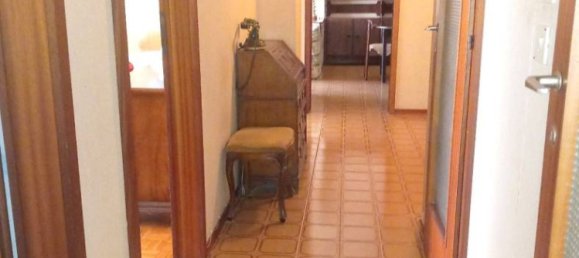 2 Schlafzimmer Wohnung in Trieste, Italy, Nr. 344984 3