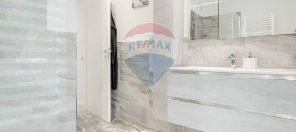 Apartamento de 2 dormitorios en Caronno Pertusella, Italy No. 380033 14