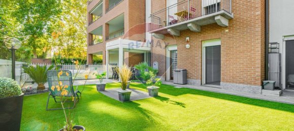 Apartamento de 2 dormitorios en Caronno Pertusella, Italy No. 380033 17