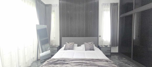 2 bedrooms House for sale in Nai Harn Beach, Phuket, Southern Thailand, Thailand № 80071 22