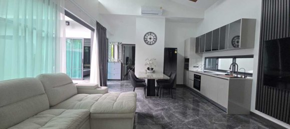 2 bedrooms House for sale in Nai Harn Beach, Phuket, Southern Thailand, Thailand № 80071 3