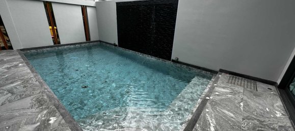 2 bedrooms House for sale in Nai Harn Beach, Phuket, Southern Thailand, Thailand № 80071 2
