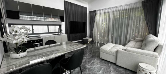 2 bedrooms House for sale in Nai Harn Beach, Phuket, Southern Thailand, Thailand № 80071 5