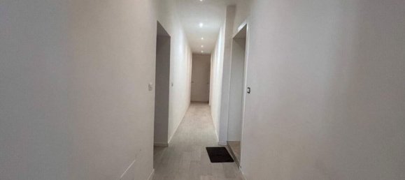 3 rooms Apartment in Collecchio, Italy No. 23990 4