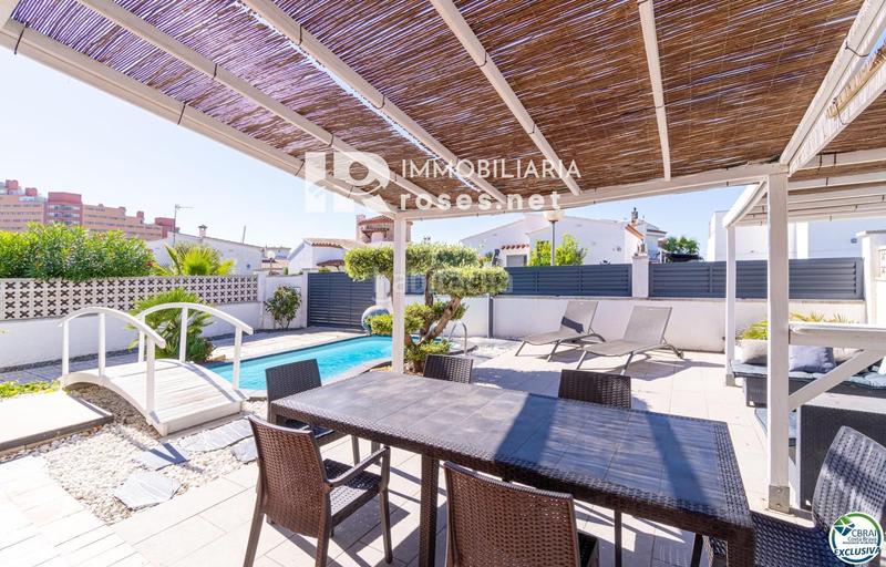 2 bedrooms House in Roses, Spain No. 271244