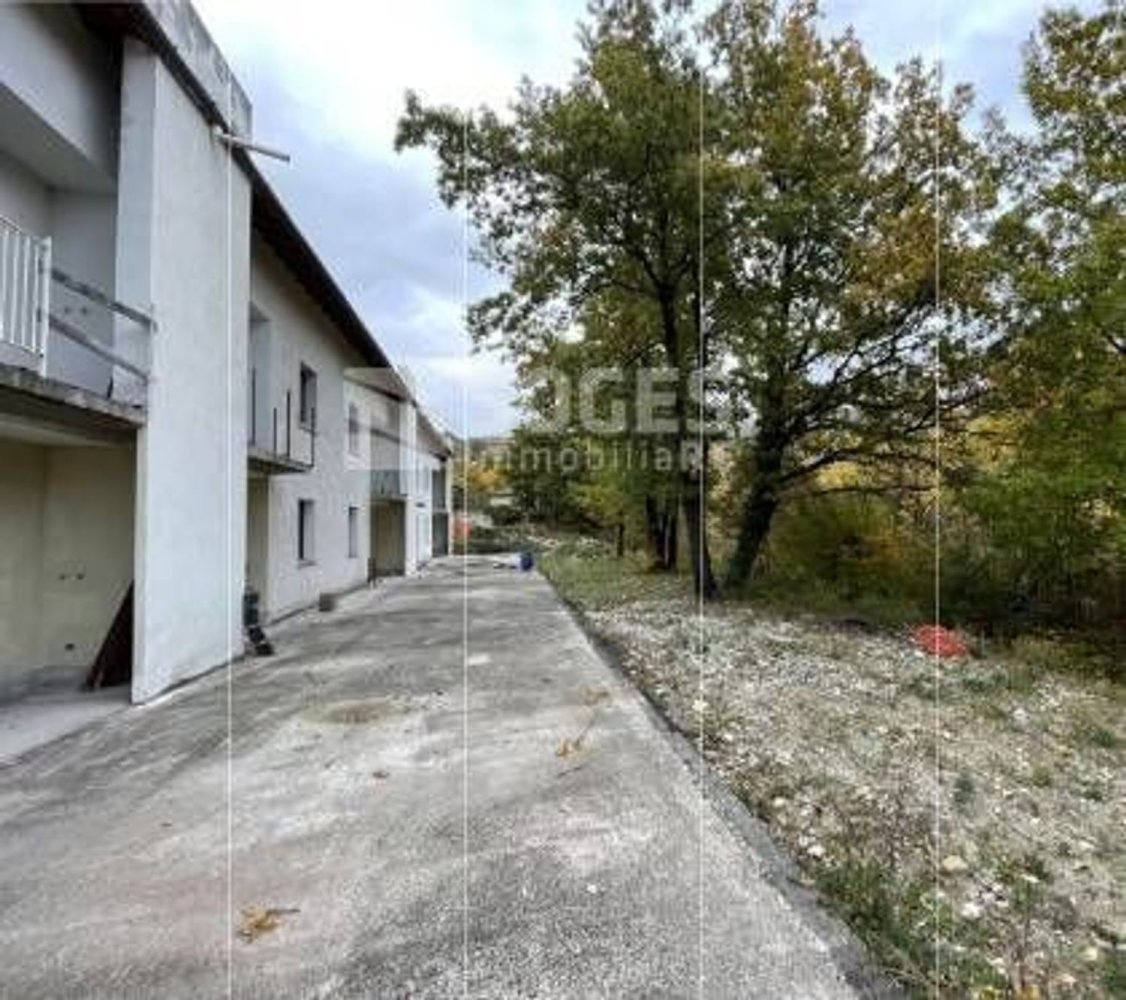 3 rooms Apartment in Firenzuola, Italy No. 191991