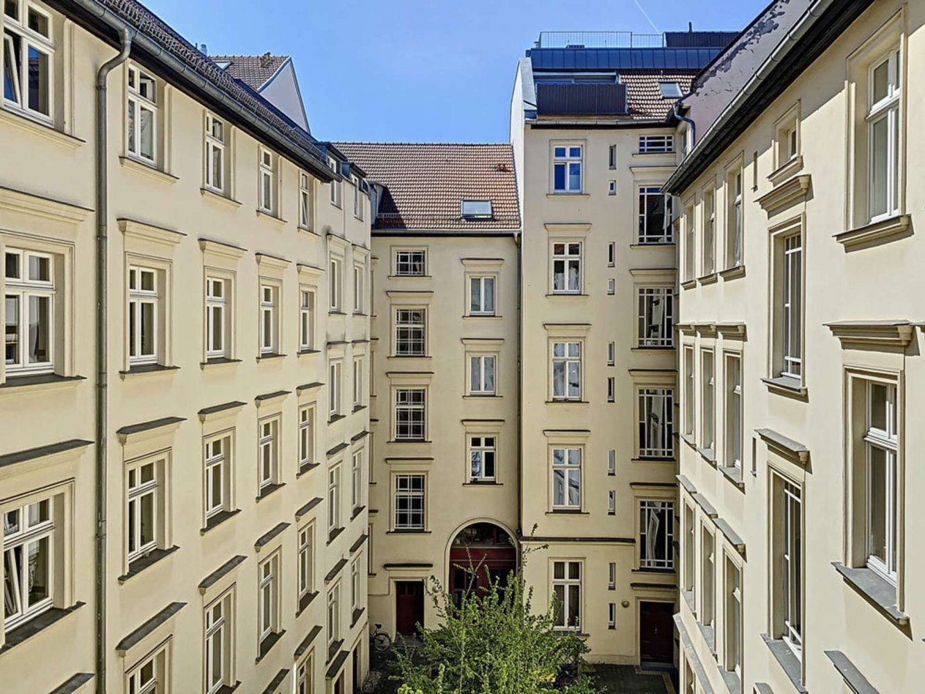 Apartamento de 3 dormitorios en Mitte, Germany No. 287840