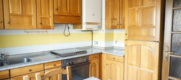 Apartamento de 5 habitaciónes en Pontedera, Italy No. 293019 3