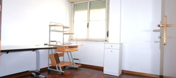 Apartamento de 5 habitaciónes en Pontedera, Italy No. 293019 14