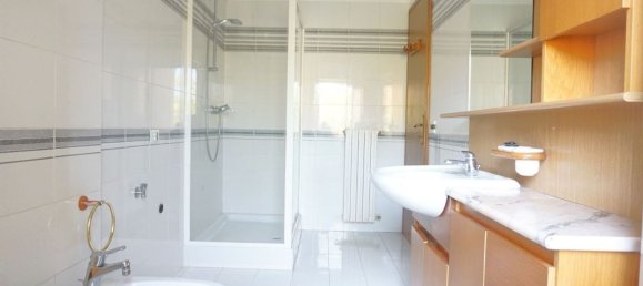 Apartamento de 5 habitaciónes en Pontedera, Italy No. 293019 7