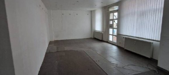 Здание с 5 комнатами в Бёрде, Германия № 314543 4