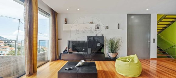 3 bedrooms House in Funchal, Portugal No. 16894 6