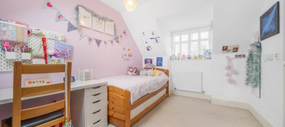 5 bedrooms House in Beckenham, United Kingdom No. 1080 15