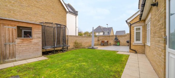 5 bedrooms House in Beckenham, United Kingdom No. 1080 3