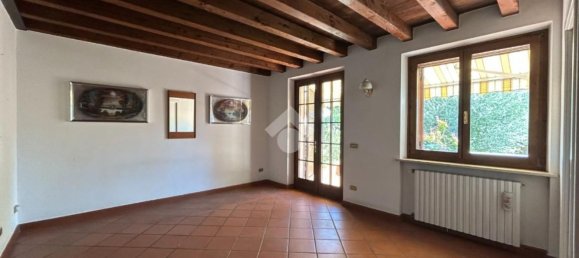 6 bedrooms House in Isola della Scala, Italy No. 352960 4