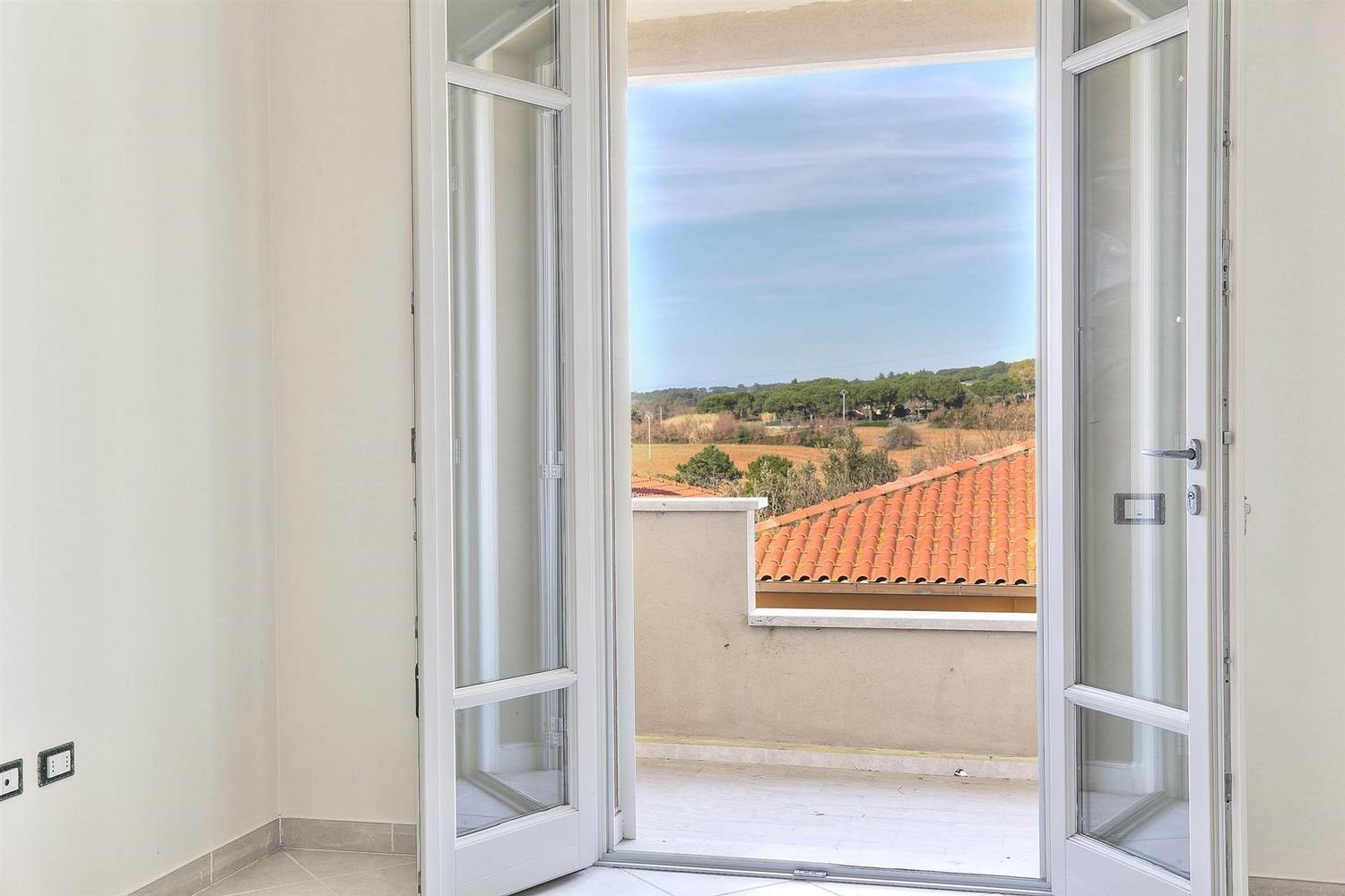 3 chambres Appartement à Rosignano Marittimo, Italy No. 48490