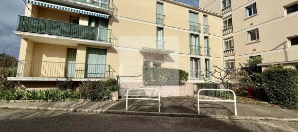 2 chambres Appartement à Montélimar, France No. 198544 15